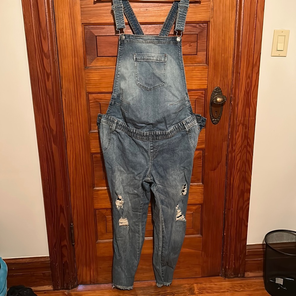 Maternity Distressed Overalls size 18